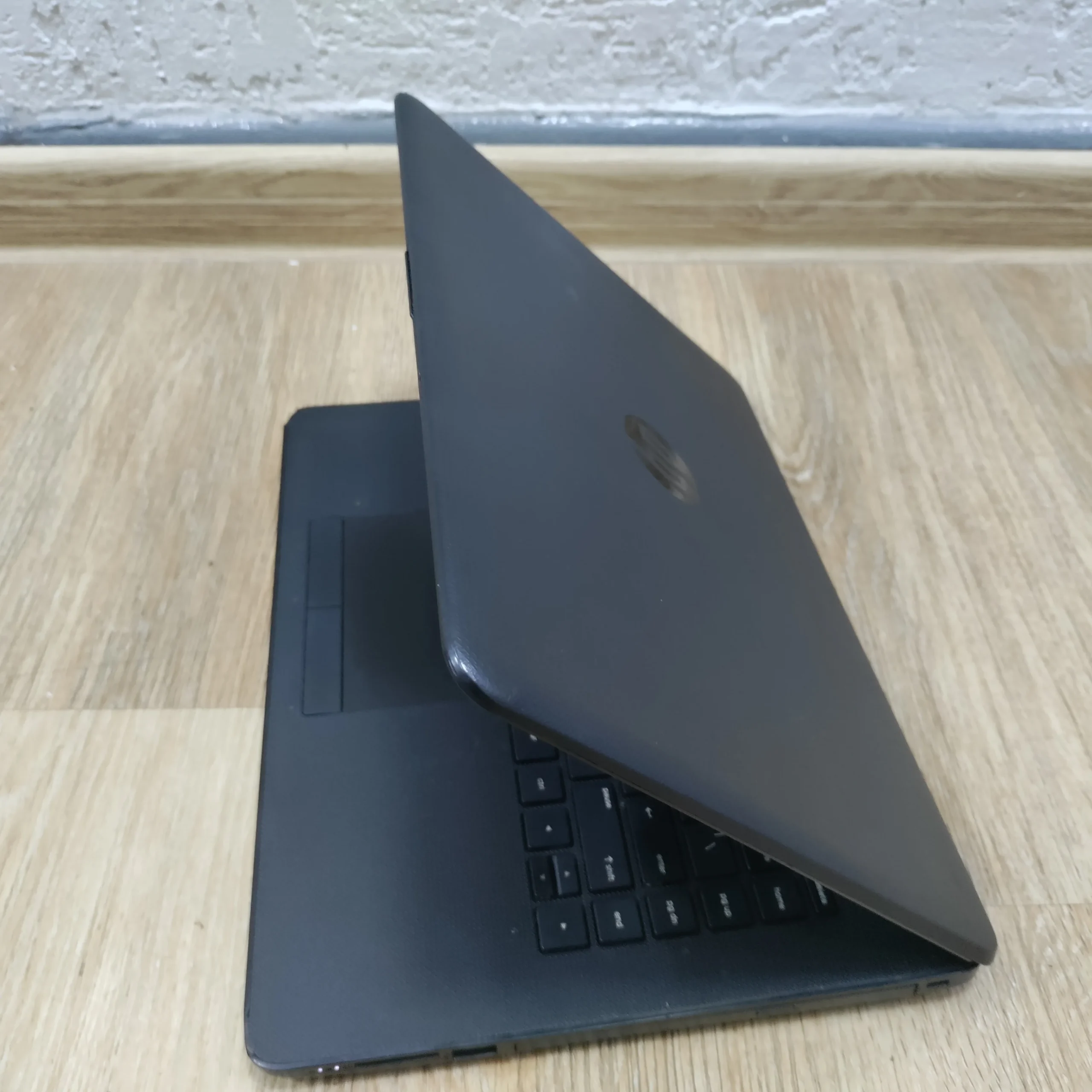 hp-laptop-sligthly-flipped-open